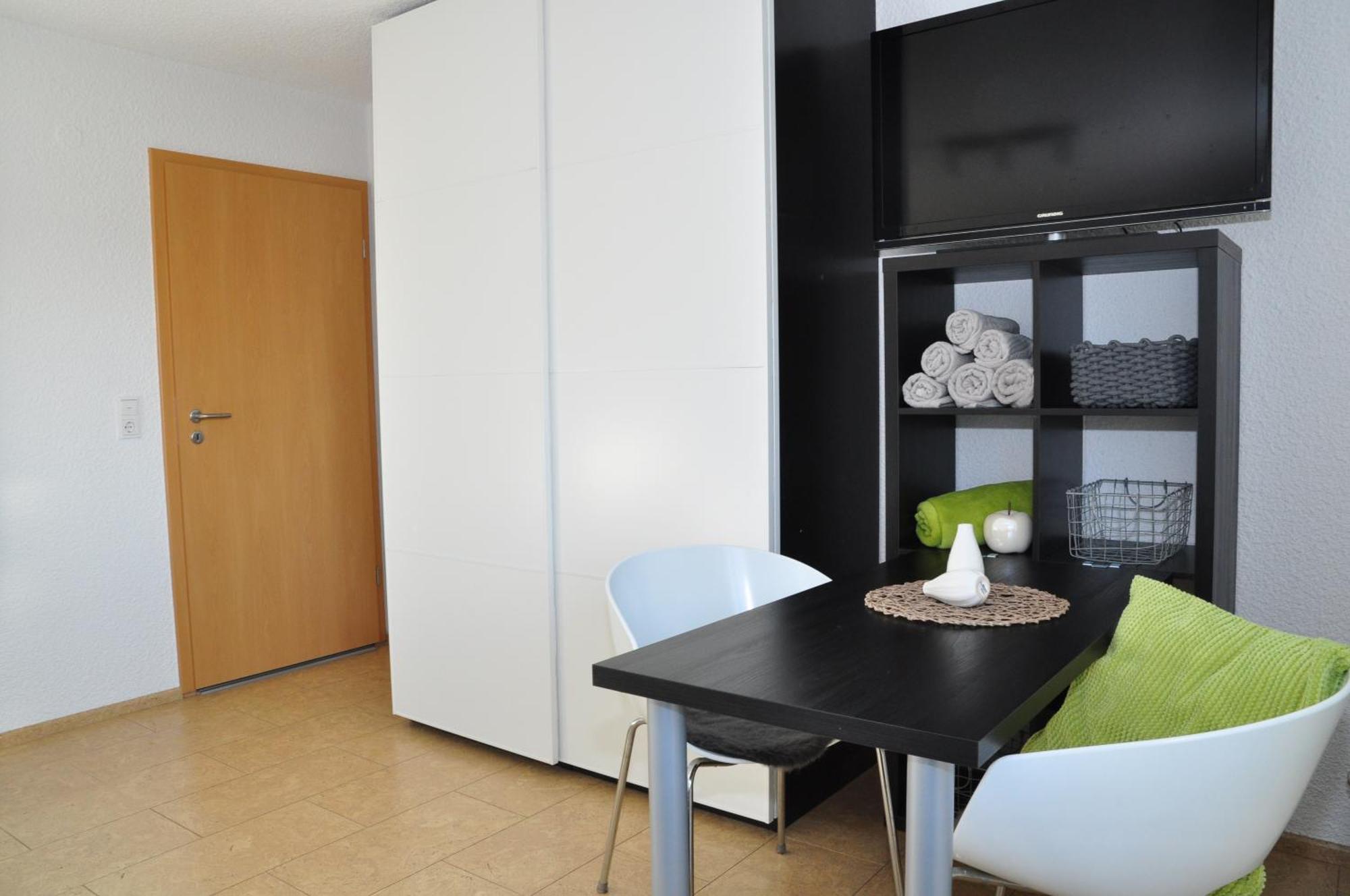 N37 -Modern Eingerichtete Zimmer In Ruhiger Lage Aldingen  ภายนอก รูปภาพ